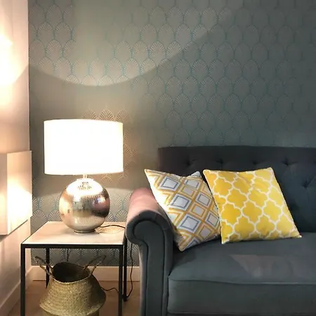 Apartamento En Pleno Centro Al Lado Catedral. Wifi. Apartment *