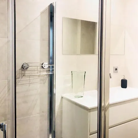 Apartamento En Pleno Centro Al Lado Catedral. Wifi. Appartement *